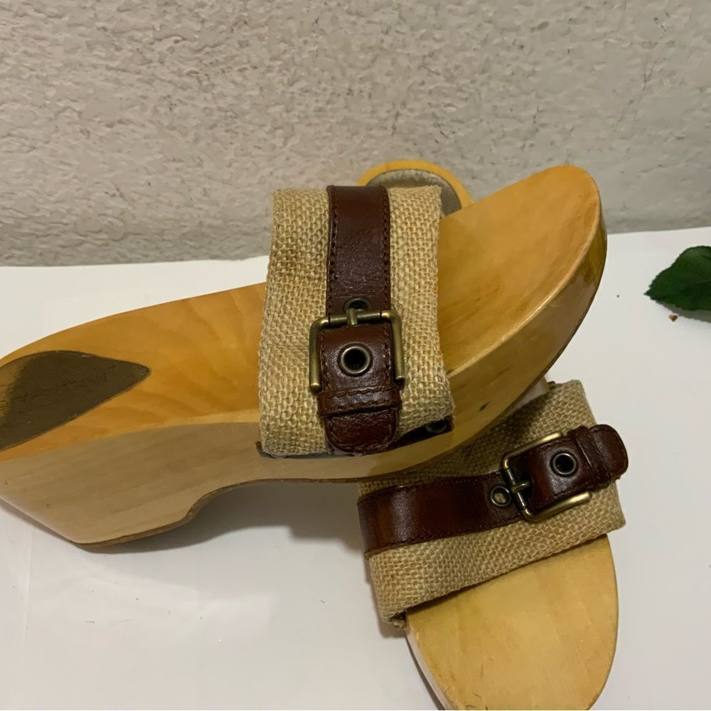 Vintage Dolce & Gabbana wood platform sandals 38 - Picture 4 of 10